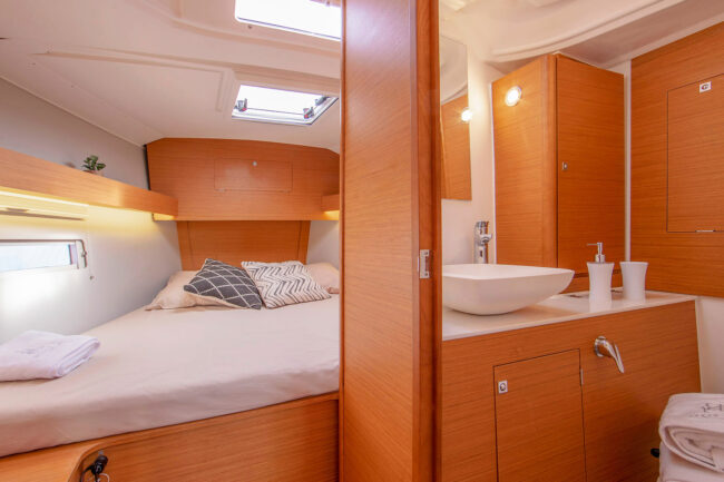 Dufour D390 Interior