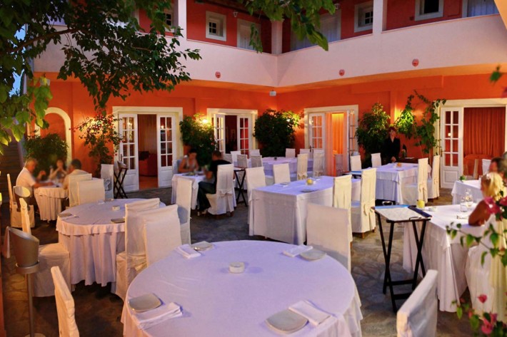 Etrussco restaurant - Corfu